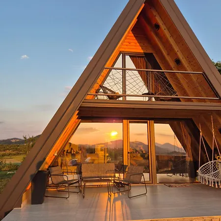 Holiday home Sunflower House Radoinja Nova Varos